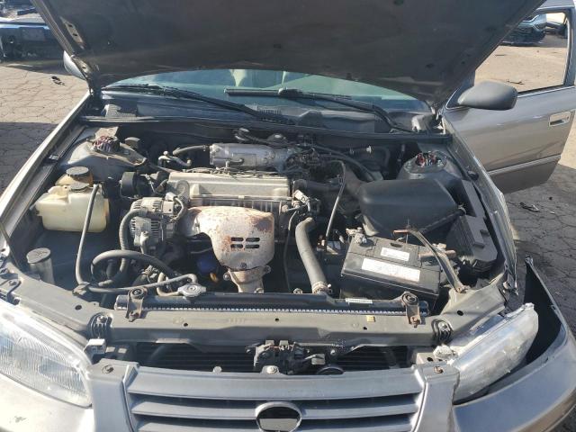 4T1BG22K9XU468015 - 1999 TOYOTA CAMRY CE GRAY photo 11