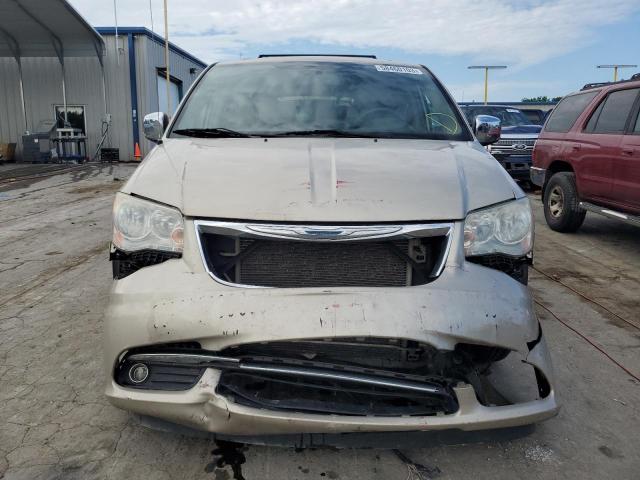 2C4RC1CG9CR382682 - 2012 CHRYSLER TOWN & COU TOURING L BEIGE photo 5