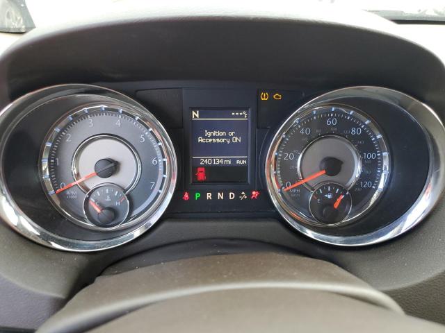 2C4RC1CG9CR382682 - 2012 CHRYSLER TOWN & COU TOURING L BEIGE photo 9