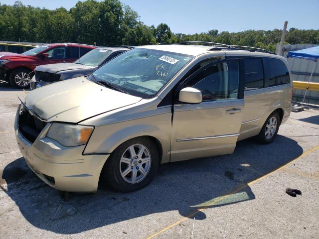 2A4RR5D18AR305258 - 2010 CHRYSLER TOWN & COU TOURING GOLD photo 1