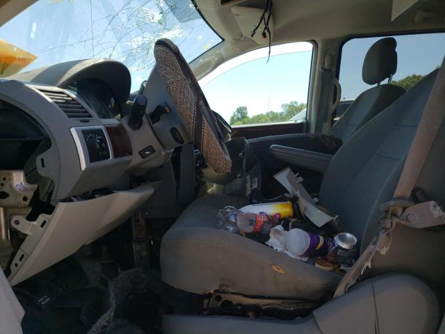 2A4RR5D18AR305258 - 2010 CHRYSLER TOWN & COU TOURING GOLD photo 7