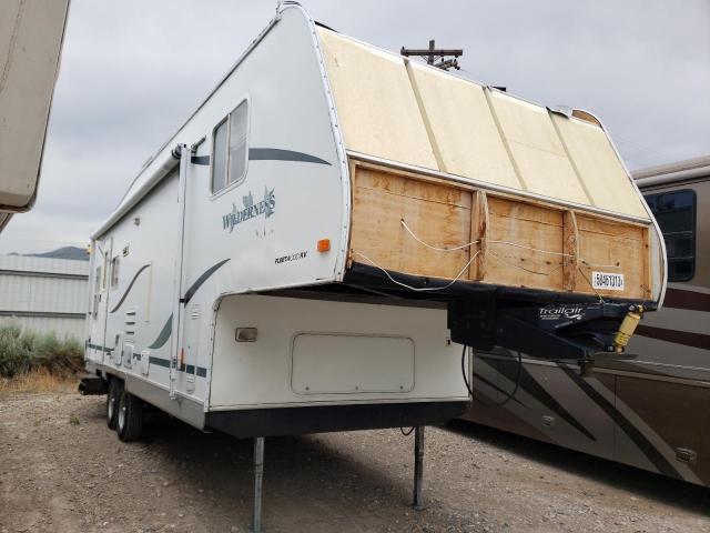 1ED2S272924278676 - 2002 FLEETWOOD TRAILER WHITE photo 1