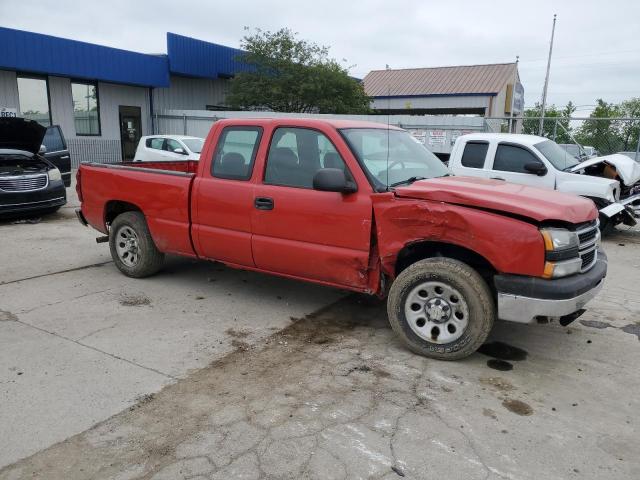 1GCEC19X27Z124635 - 2007 CHEVROLET SILVERADO C1500 CLASSIC Qırmızı foto 4
