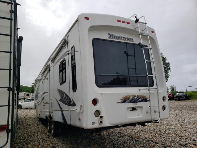 4YDF34028B4702392 - 2011 KEYSTONE MONTANA WHITE photo 3