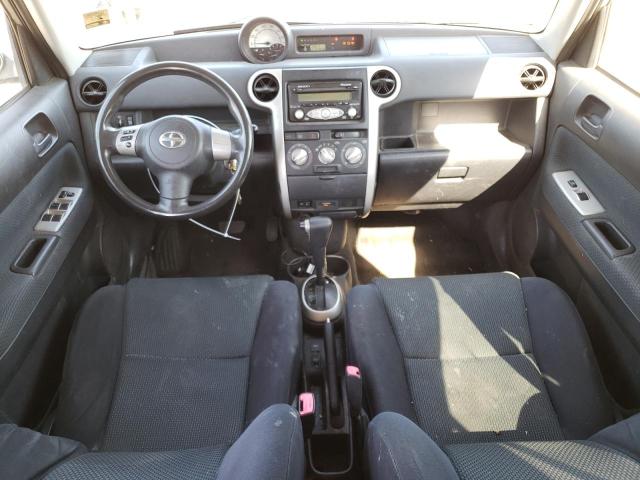 JTLKT324764058808 - 2006 TOYOTA SCION XB GRAY photo 8