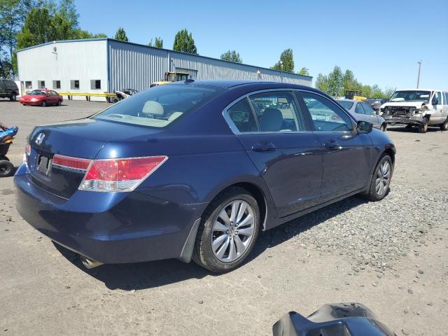 1HGCP2F82BA085701 - 2011 HONDA ACCORD EXL BLUE photo 3