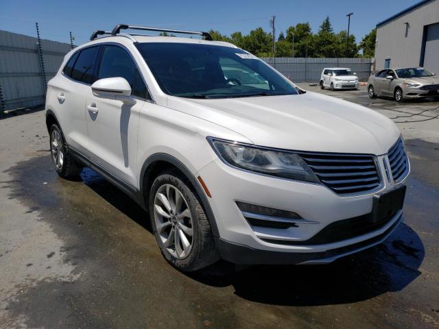 5LMCJ2C98HUL08899 - 2017 LINCOLN MKC SELECT Սպիտակ լուսանկար 4