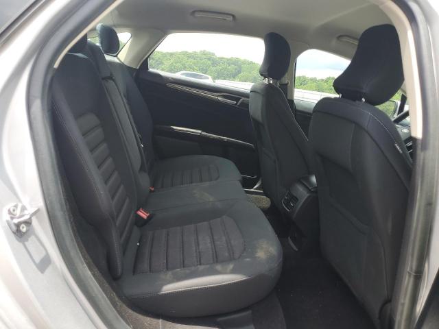 3FA6P0H76KR202809 - 2019 FORD FUSION SE ვერცხლისფერი ფოტო 10