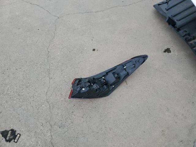 JTNB11HK7J3021604 - 2018 TOYOTA CAMRY L WHITE photo 12