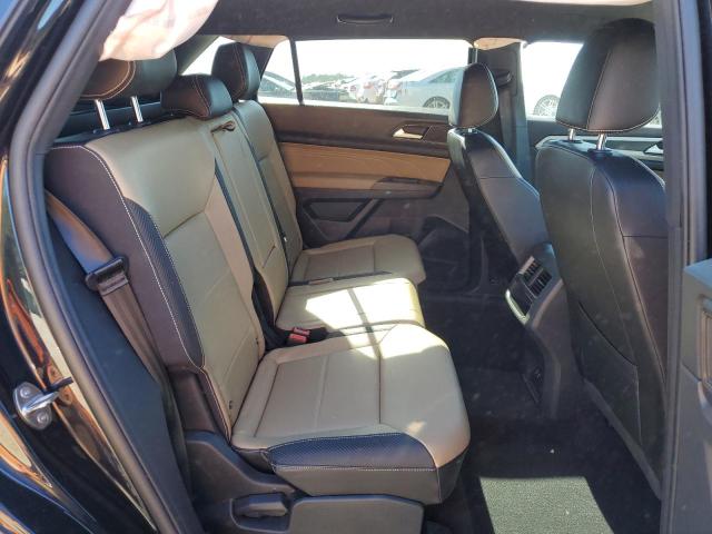 1V2WC2CA8NC208889 - 2022 VOLKSWAGEN ATLAS CROS SE Noir photo 11