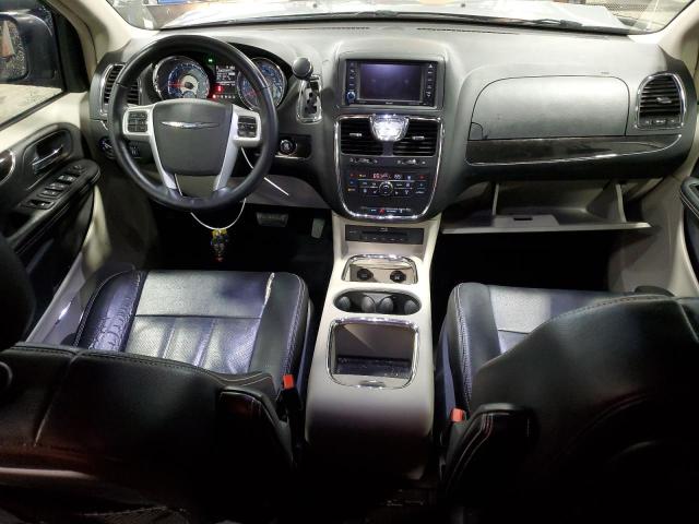 2C4RC1CG7FR529439 - 2015 CHRYSLER TOWN & COU TOURING L SILVER photo 8