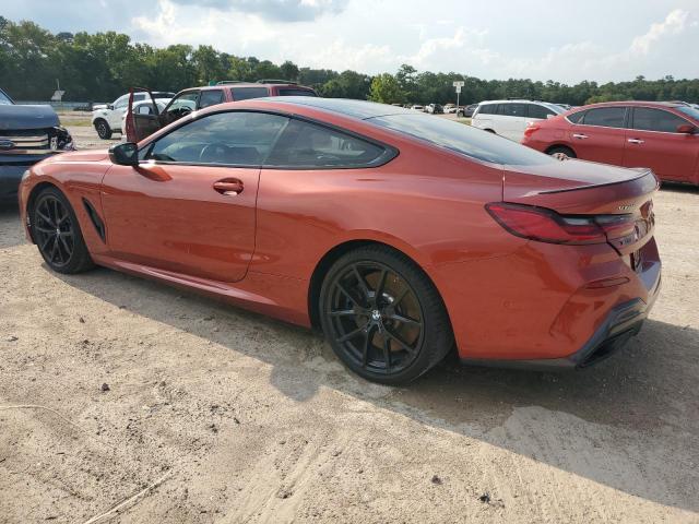 WBABC4C01MCF34177 - 2021 BMW M850XI ORANGE photo 2