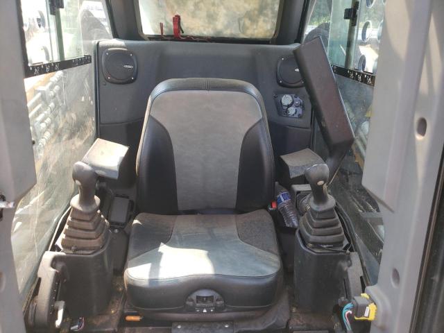 ASURT135UPDF00493 - 2022 ASV RT135FORES YELLOW photo 6