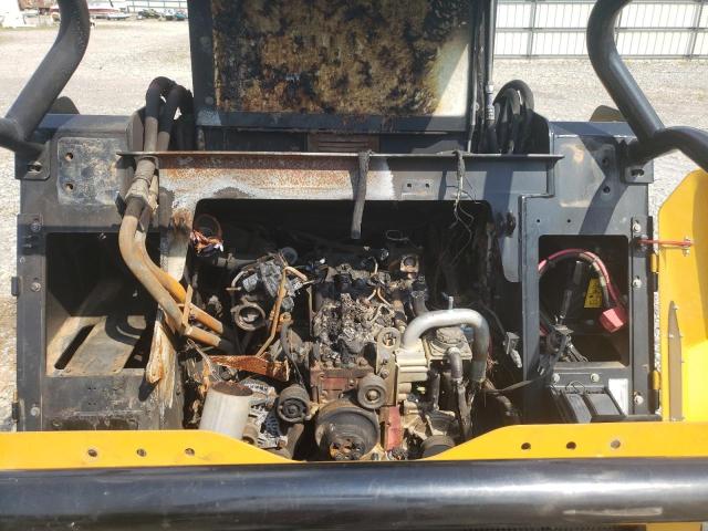 ASURT135UPDF00493 - 2022 ASV RT135FORES YELLOW photo 9