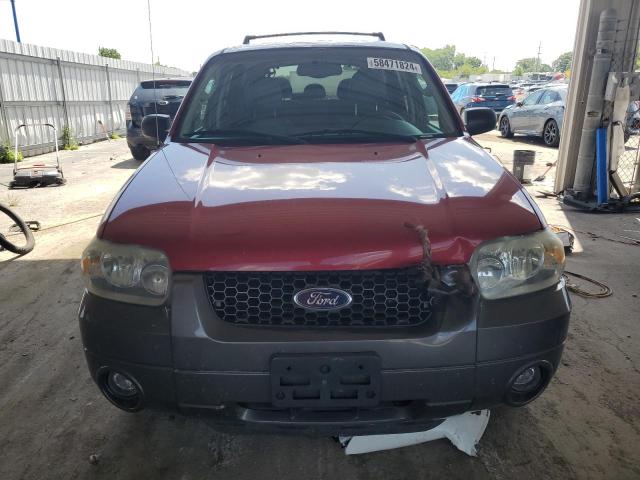 1FMYU93195KA21419 - 2005 FORD ESCAPE XLT RED photo 5