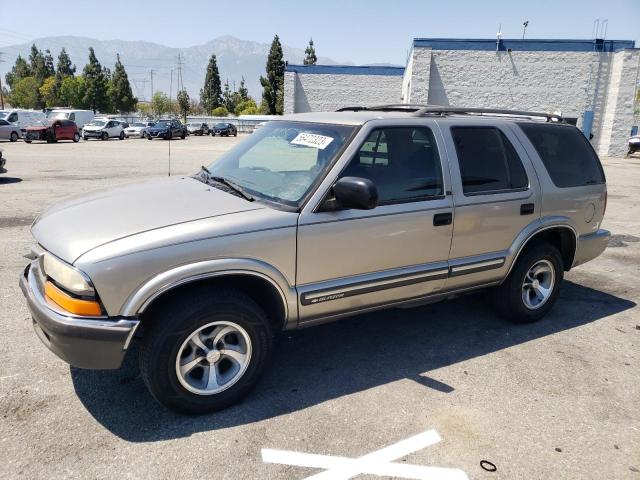 1GNCS13W312213650 - 2001 CHEVROLET BLAZER SILVER photo 1