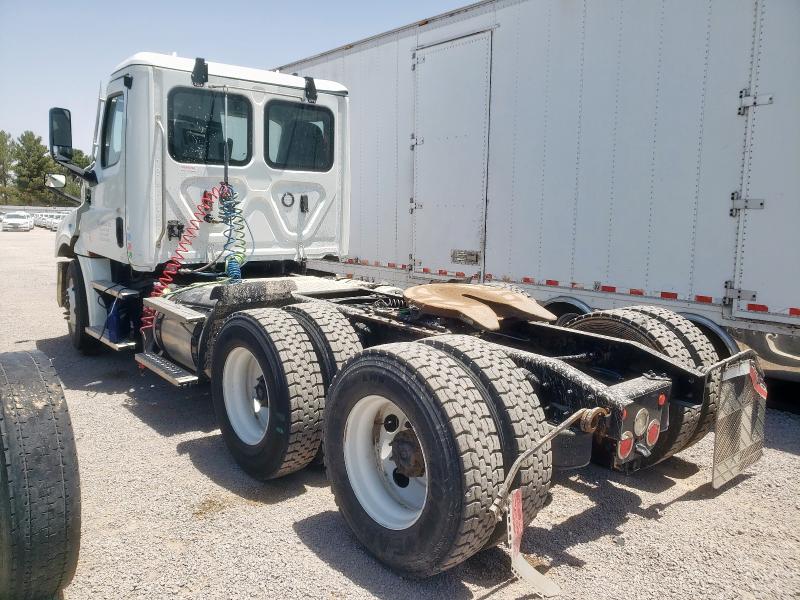3AKJHLDV9MSNB0445 - 2021 FREIGHTLINER CASCADIA 1 WHITE photo 3