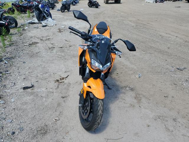 JKAERKD1XLDA76524 - 2020 KAWASAKI ER400 D ORANGE photo 2