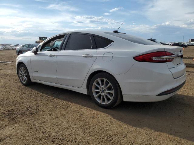 3FA6P0LU6HR387112 - 2017 FORD FUSION SE HYBRID WHITE photo 2