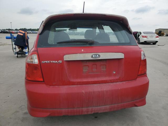 KNAFE161265217172 - 2006 KIA SPECTRA5 RED photo 6