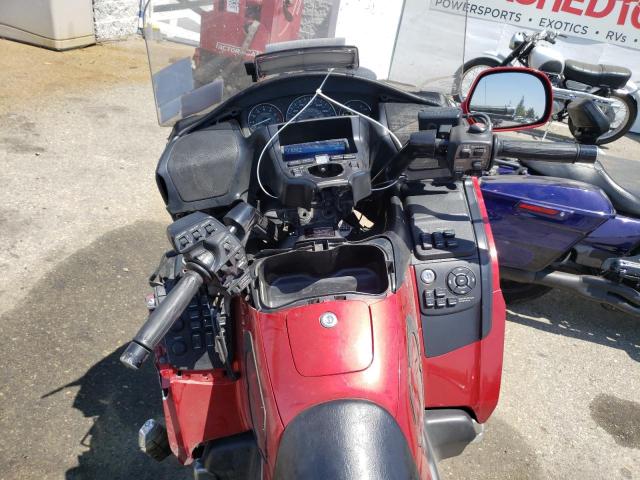 JH2SC68N8GK200486 - 2016 HONDA GL1800 ABS RED photo 5