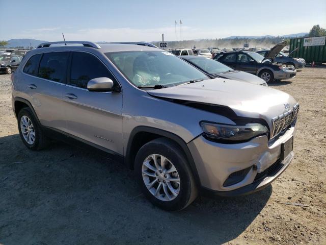 1C4PJMCB8KD354909 - 2019 JEEP CHEROKEE LATITUDE SILVER photo 4