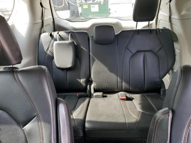 2C4RC1BG7HR579603 - 2017 CHRYSLER PACIFICA TOURING L GRAY photo 10