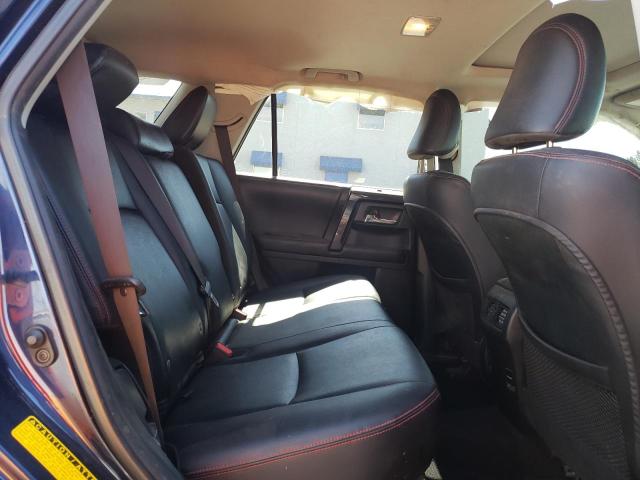 JTEBU5JR3H5457628 - 2017 TOYOTA 4RUNNER SR5/SR5 PREMIUM 蓝色 照片 11