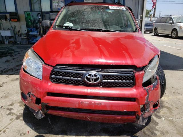 JTMBD33V786065409 - 2008 TOYOTA RAV4 RED photo 5