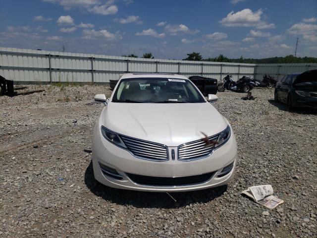 3LN6L2G90DR804544 - 2013 LINCOLN MKZ WHITE photo 5