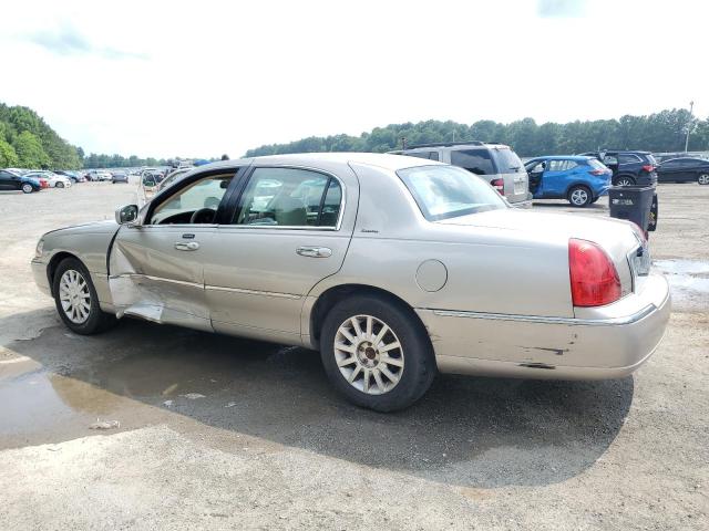 1LNHM81W03Y620258 - 2003 LINCOLN TOWN CAR EXECUTIVE Թուխ լուսանկար 2