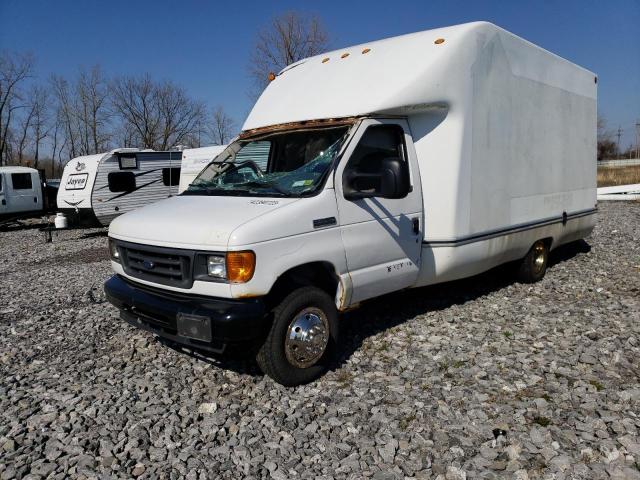 1FDWE35L86HA12127 - 2006 FORD ECONOLINE E350 SUPER DUTY CUTAWAY VAN WHITE photo 2