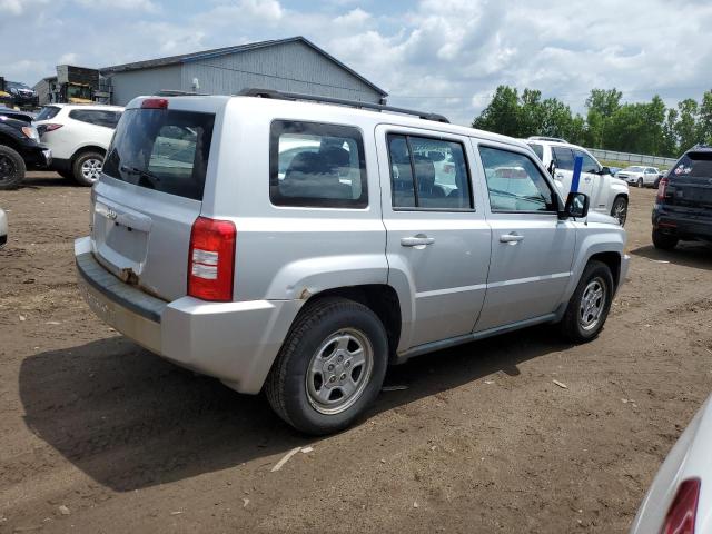 1J4NF2GB3AD549025 - 2010 JEEP PATRIOT SPORT SILVER photo 3