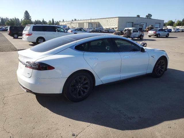 5YJSA1H17EFP34250 - 2014 TESLA MODEL S 白色 照片 3