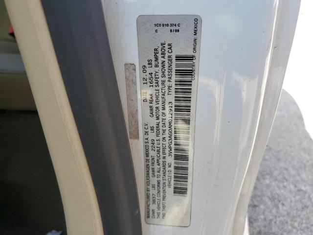 3VWPG3AG0AM012913 - 2010 VOLKSWAGEN NEW BEETLE WHITE photo 12