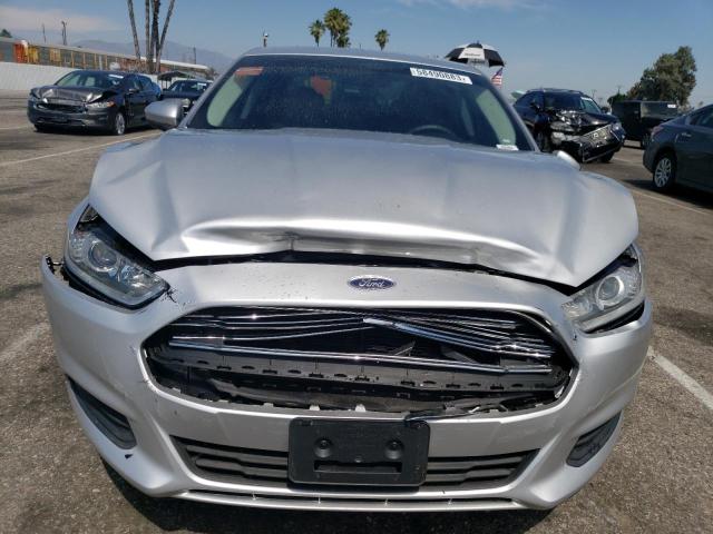 3FA6P0UU2FR106418 - 2015 FORD FUSION S HYBRID GRAY photo 5