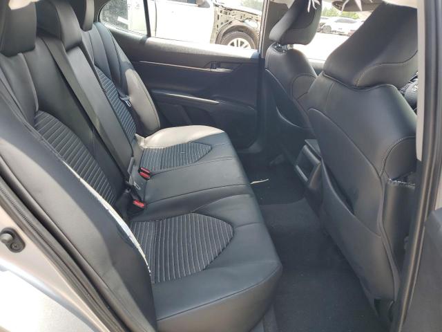 4T1G11AK3PU145291 - 2023 TOYOTA CAMRY SE NIGHT SHADE SILVER photo 10