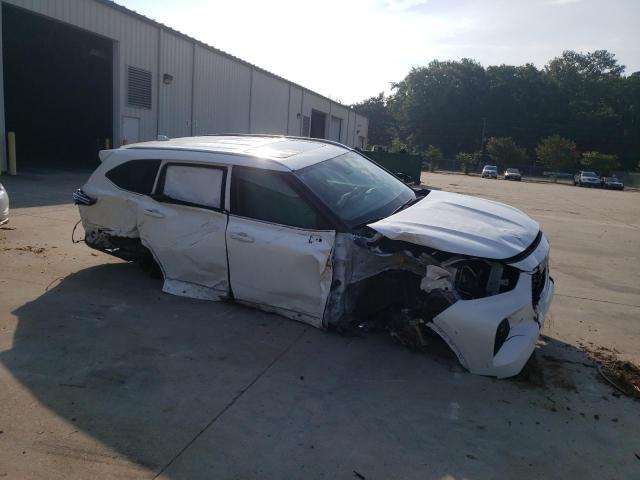 5TDGZRAH1MS052852 - 2021 TOYOTA HIGHLANDER XLE Սպիտակ լուսանկար 4