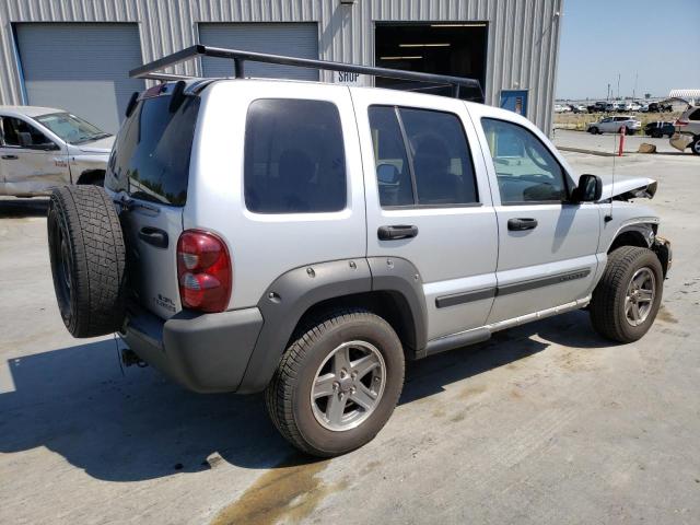 1J4GL38K26W145229 - 2006 JEEP LIBERTY RENEGADE SILVER photo 3