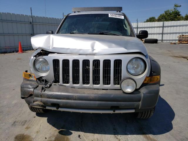 1J4GL38K26W145229 - 2006 JEEP LIBERTY RENEGADE SILVER photo 5