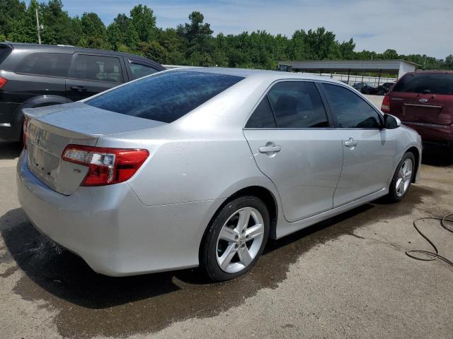 4T1BF1FK4CU203424 - 2012 TOYOTA CAMRY BASE SILVER photo 3