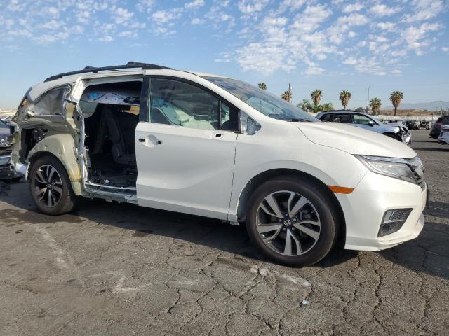 5FNRL6H98KB043770 - 2019 HONDA ODYSSEY ELITE WHITE photo 4