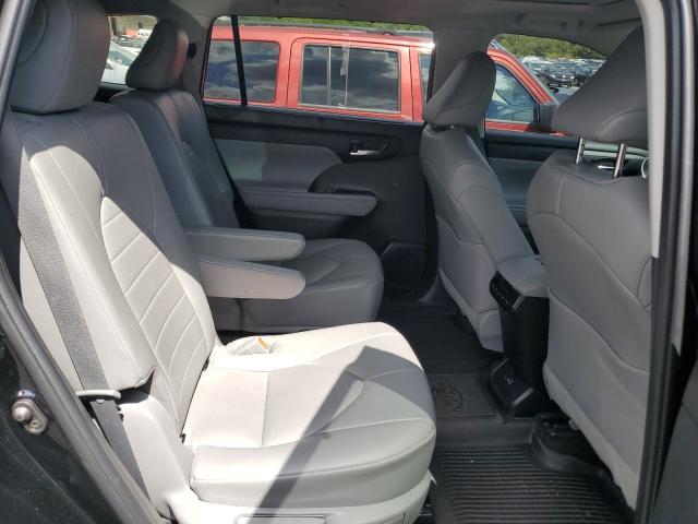 5TDHZRBHXNS593936 - 2022 TOYOTA HIGHLANDER XLE BLACK photo 11