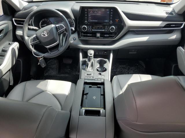 5TDHZRBHXNS593936 - 2022 TOYOTA HIGHLANDER XLE BLACK photo 8