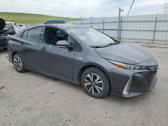 JTDKARFP9J3080218 - 2018 TOYOTA PRIUS PRIM GRAY photo 4