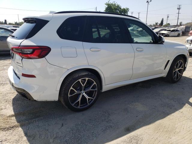 5UXCR4C08L9B35167 - 2020 BMW X5 SDRIVE 40I WHITE photo 3