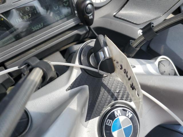 WB10A1305EZ190621 - 2014 BMW R1200 RT GRAY photo 8