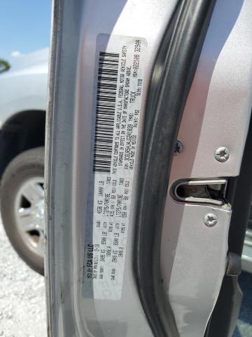 3C6UR5HJ4JG241839 - 2018 RAM 2500 ST SILVER photo 12