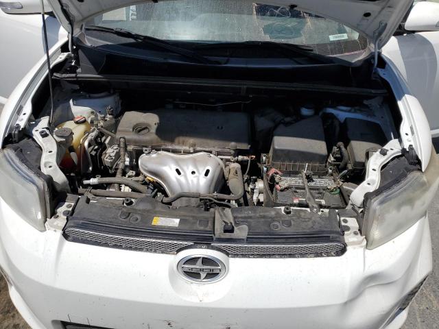 JTLZE4FE5FJ082284 - 2015 TOYOTA SCION XB WHITE photo 11