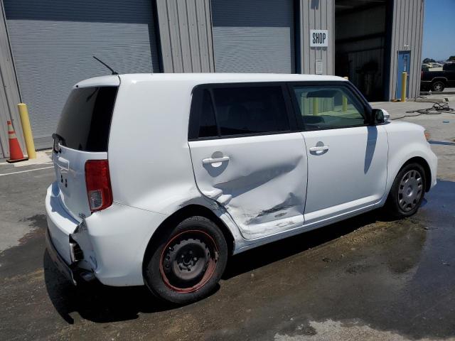 JTLZE4FE5FJ082284 - 2015 TOYOTA SCION XB WHITE photo 3